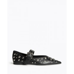 Zapato tachuelas Corina