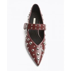 Zapato tachuelas Corina